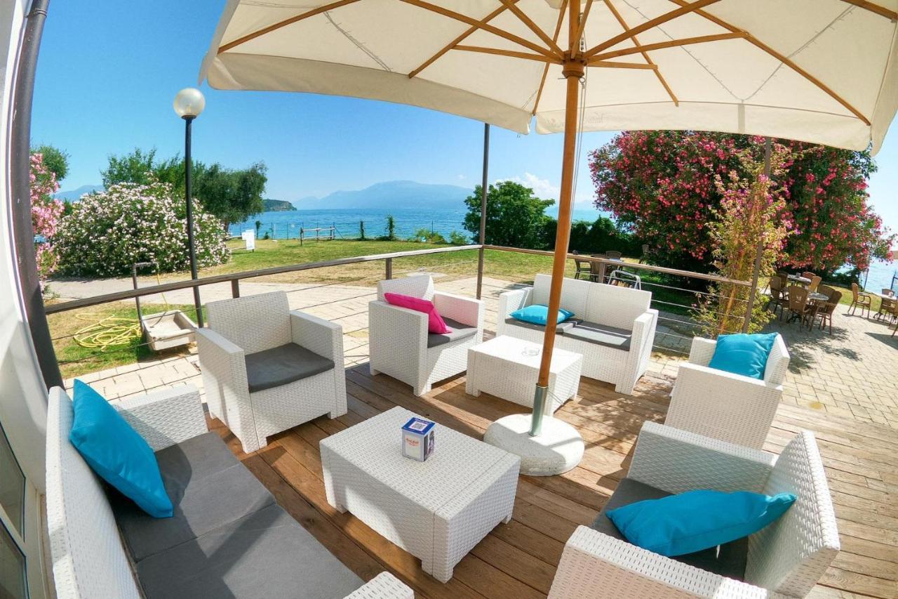 Sivinos Camping Boutique مانربا ديل جاردا المظهر الخارجي الصورة