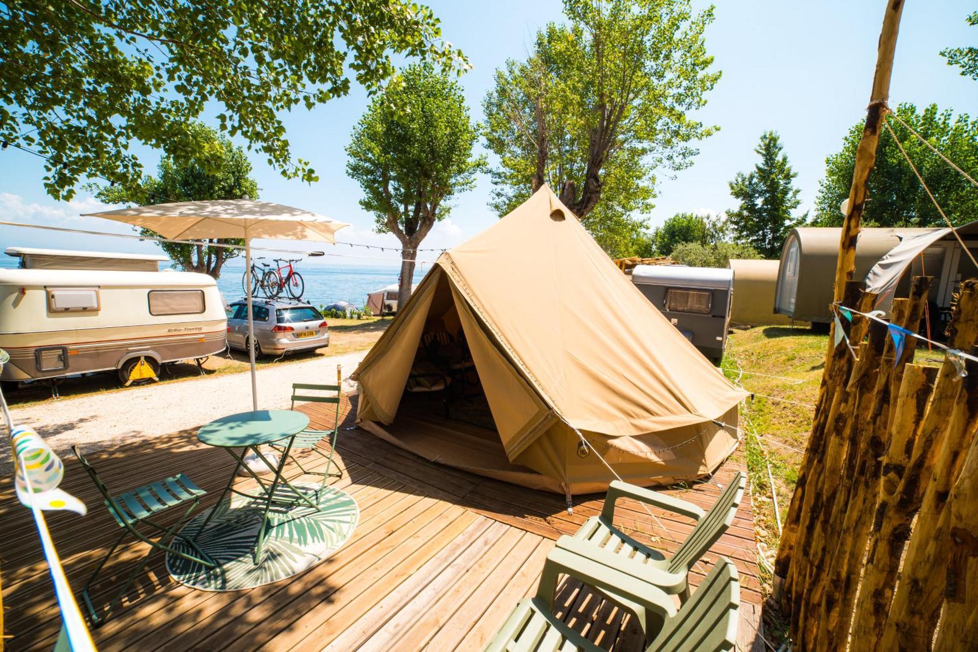 Sivinos Camping Boutique مانربا ديل جاردا المظهر الخارجي الصورة