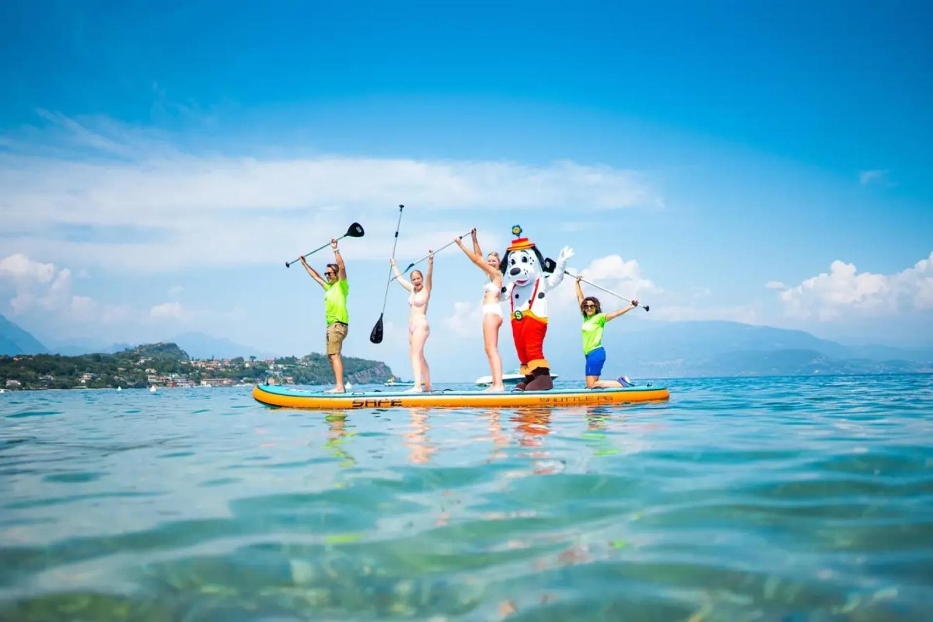 Sivinos Camping Boutique مانربا ديل جاردا المظهر الخارجي الصورة