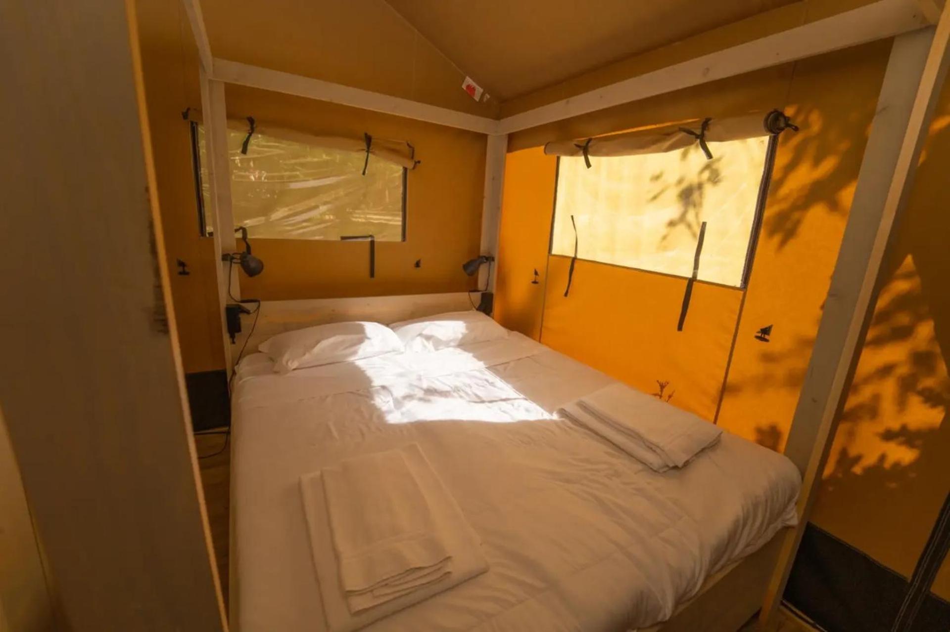 Sivinos Camping Boutique مانربا ديل جاردا الغرفة الصورة