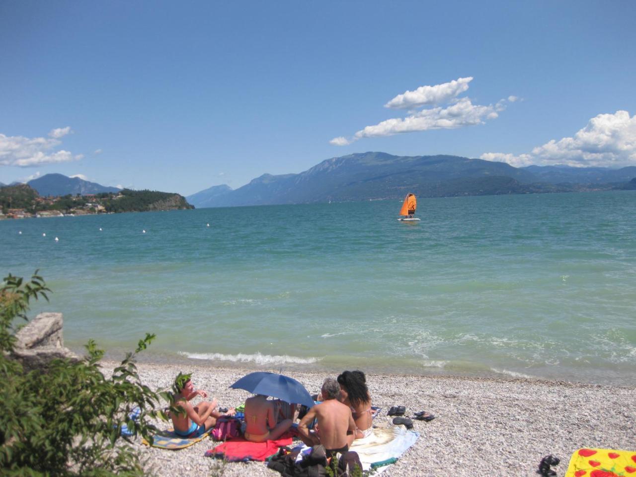 Sivinos Camping Boutique مانربا ديل جاردا المظهر الخارجي الصورة
