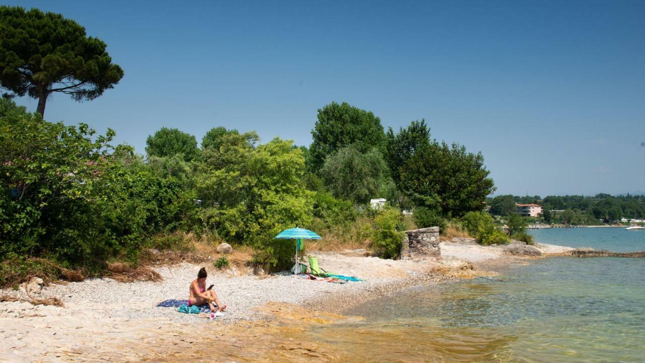 Sivinos Camping Boutique مانربا ديل جاردا المظهر الخارجي الصورة